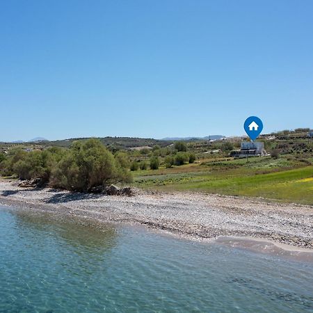 גאורגיופוליס Beachfront First-Floor Suite מראה חיצוני תמונה